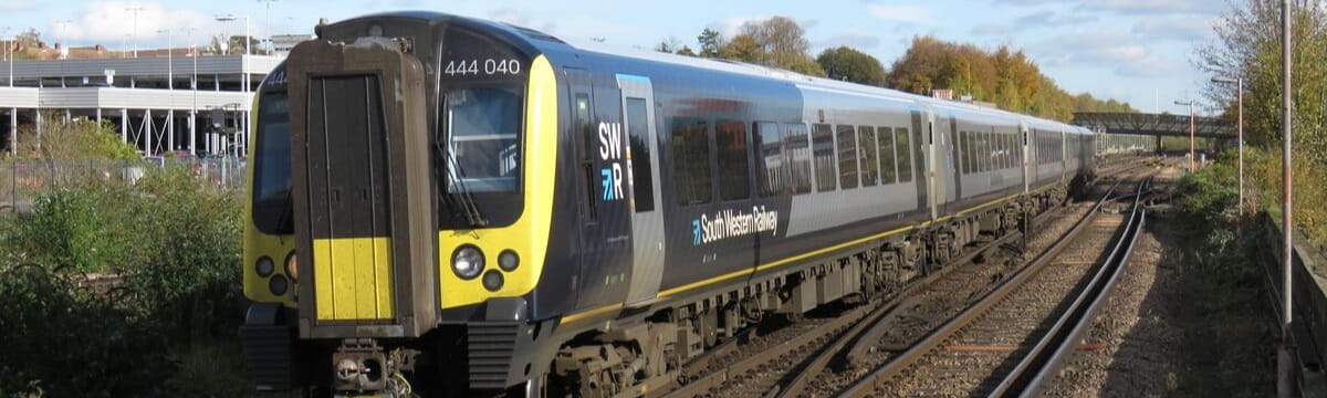 Class 444 train