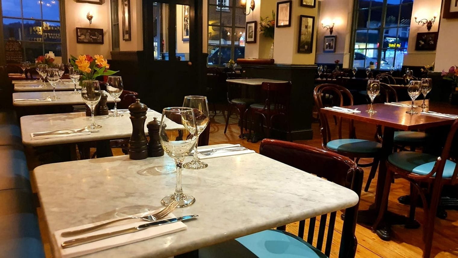 Interior of Arto Ristorante