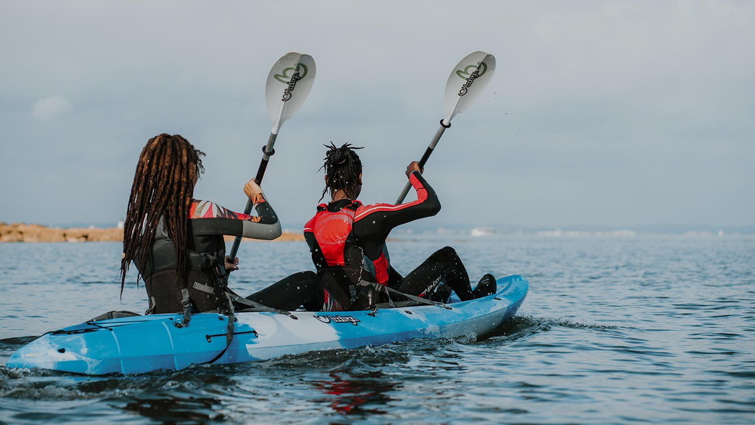 Taktisle Kayak