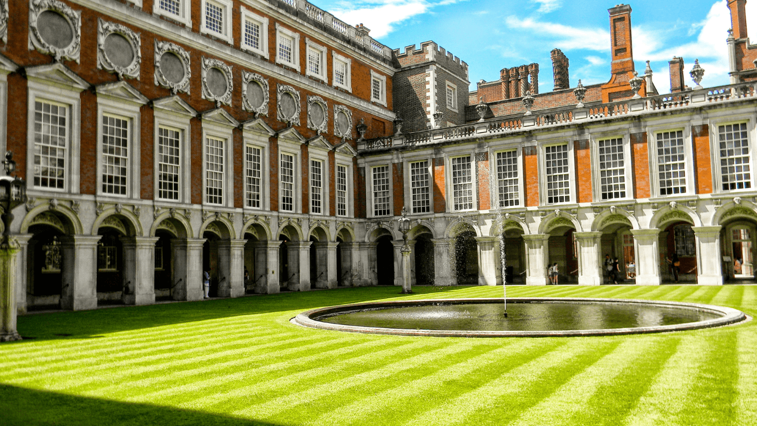 Hampton Court Palace